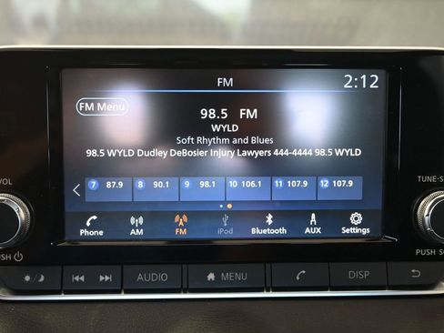 Used 2025 Nissan Sentra S FWD image 29