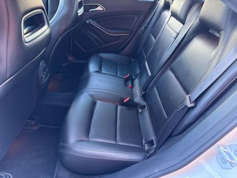Used 2015 Mercedes-Benz CLA 250 image 13