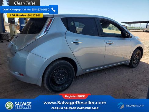 Used 2017 Nissan Leaf S w/ Charge Package FWD image 4