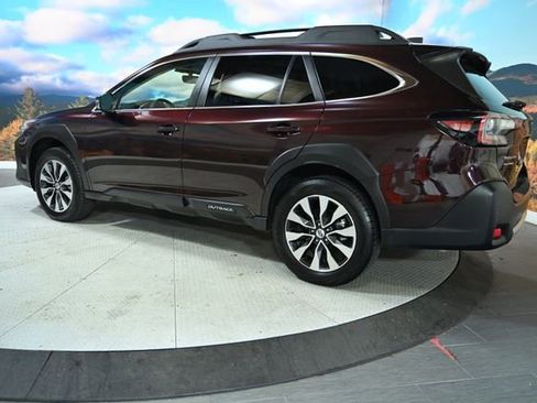 Used 2024 Subaru Outback Limited image 6