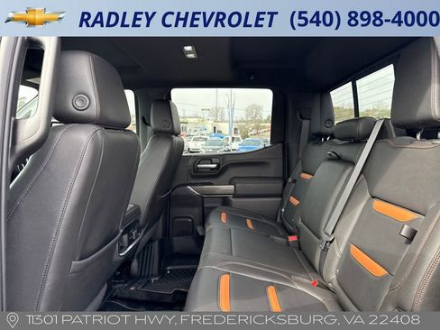 Used 2022 GMC Sierra 1500 AT4 image 12