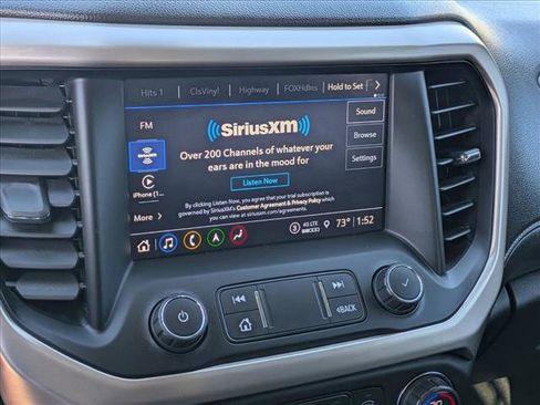 Used 2021 GMC Acadia Denali w/ Denali Technology Package image 13