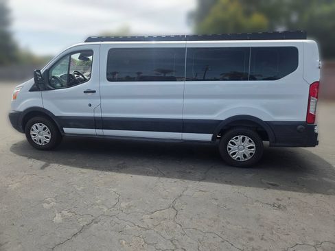 Certified 2019 Ford Transit 350 XLT RWD image 19