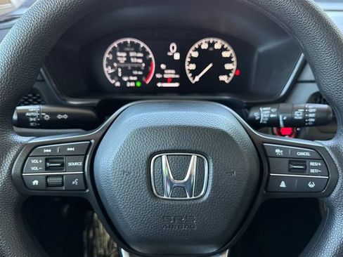 Certified 2025 Honda CR-V EX image 28