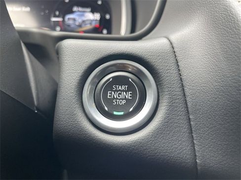 Used 2023 GMC Yukon AT4 w/ AT4 Premium Plus Package image 17