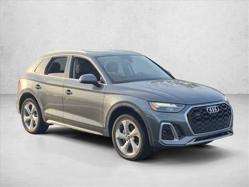 Certified 2023 Audi Q5 2.0T Premium Plus w/ Premium Plus Package AWD/4WD image 3