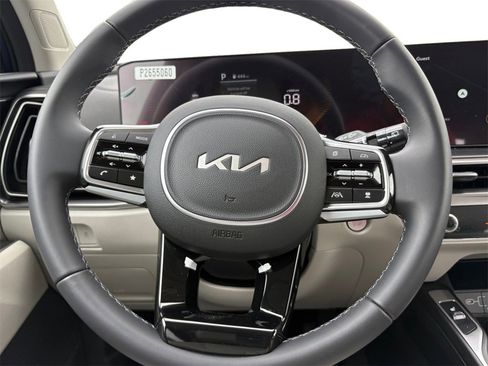 New 2025 Kia Sorento S w/ Panoramic Sunroof Package image 12