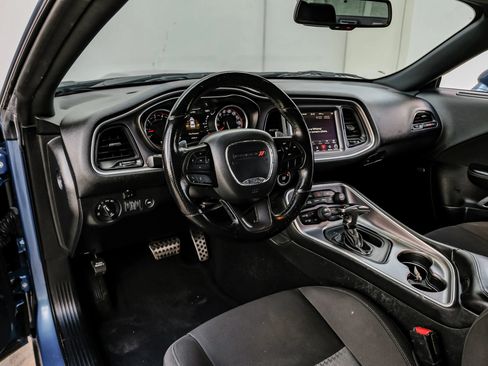 Used 2020 Dodge Challenger R/T Scat Pack RWD image 3