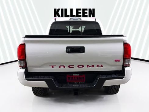 Used 2022 Toyota Tacoma SR5 image 6