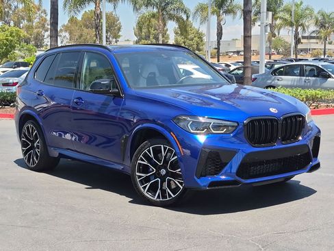 Used 2022 BMW X5 M w/ Competition Package 2 AWD/4WD image 2
