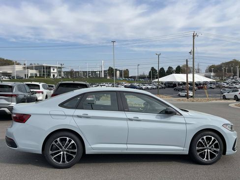 New 2026 Volkswagen Jetta Sport FWD image 8