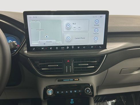 Used 2023 Ford Escape Platinum w/ Premium Technology Package image 11