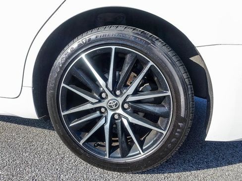 Used 2023 Toyota Camry SE image 10