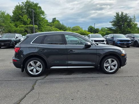 Used 2019 Audi Q5 2.0T Premium Plus w/ Premium Plus Package AWD/4WD image 9