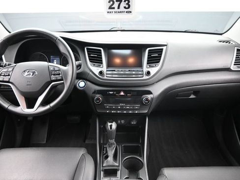 Used 2017 Hyundai Tucson Limited AWD/4WD image 17