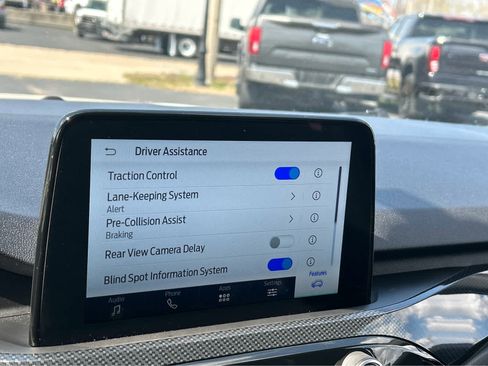 Used 2024 Ford Escape ST-Line image 36