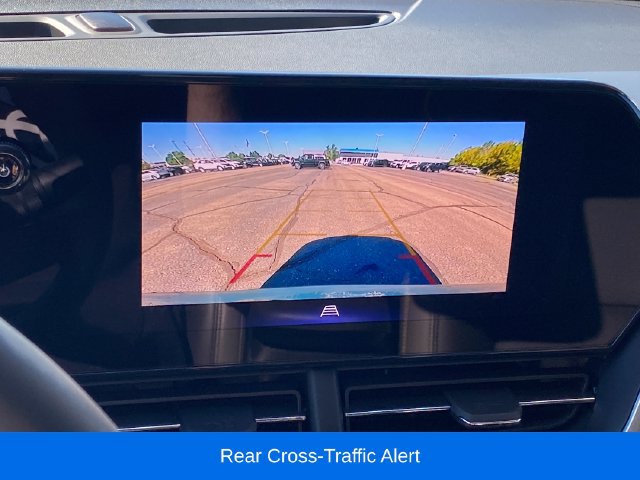 Used 2025 Chevrolet Trax ACTIV w/ Sunroof Package FWD image 11