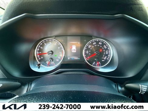 Used 2020 Toyota RAV4 XLE image 37