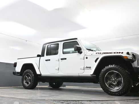 Used 2020 Jeep Gladiator Rubicon w/ Cold Weather Group AWD/4WD image 50