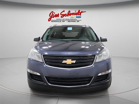 Used 2013 Chevrolet Traverse LS image 3