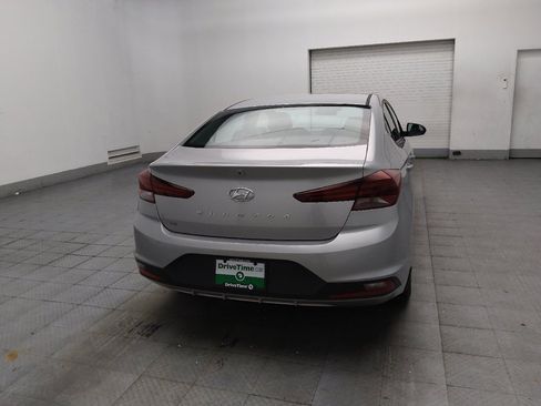 Used 2020 Hyundai Elantra SE w/ Cargo Package (C1) FWD image 7