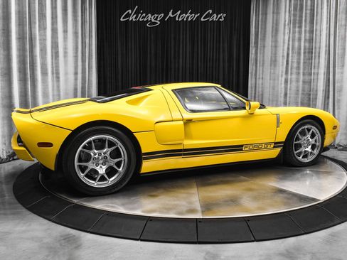 Used 2005 Ford GT image 5