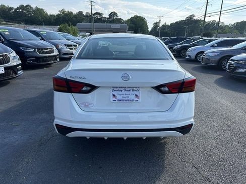Used 2022 Nissan Altima 2.5 S image 9