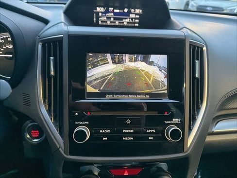 Used 2022 Subaru Forester Premium image 47