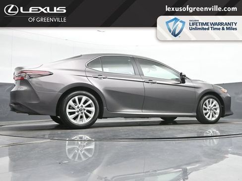 Used 2024 Toyota Camry LE w/ Convenience Package FWD image 31