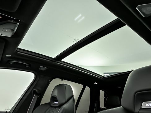 Used 2020 BMW X5 M Competition w/ Executive Package image 24