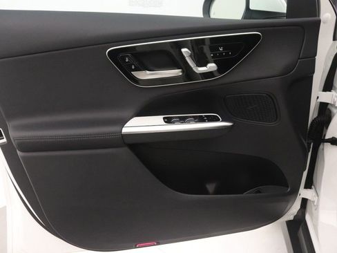 Certified 2026 Mercedes-Benz GLC 300 image 20