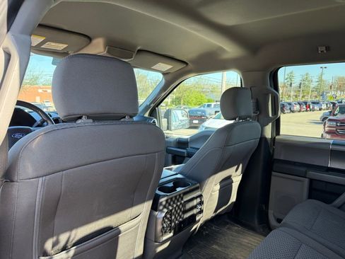 Used 2020 Ford F150 XLT w/ Equipment Group 302A Luxury AWD/4WD image 24