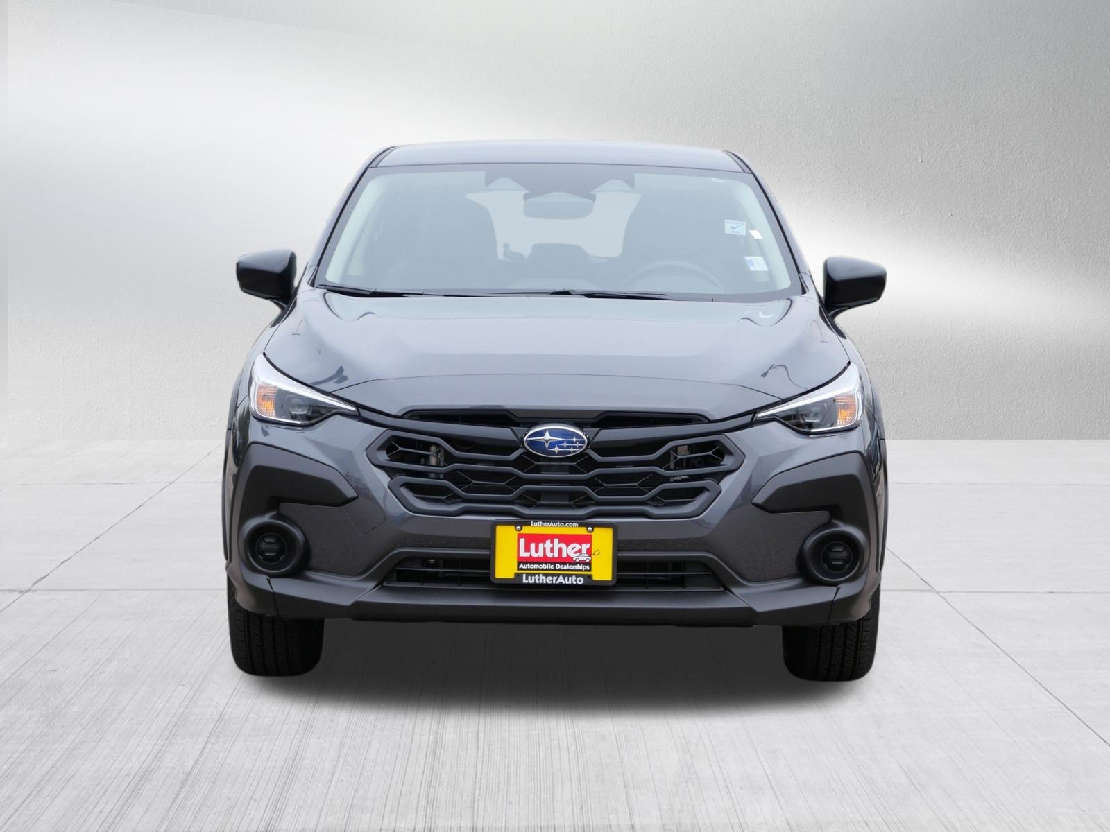 Used 2024 Subaru Crosstrek 2.0i AWD/4WD image 2