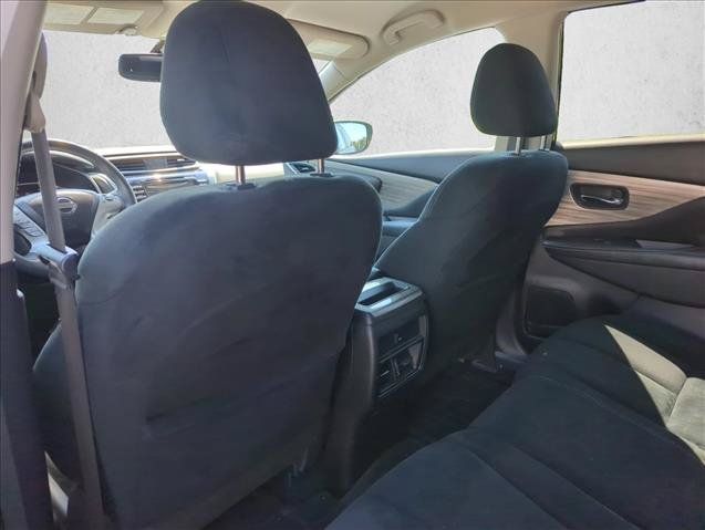 Used 2018 Nissan Murano SV FWD image 21