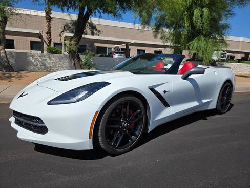 Used 2015 Chevrolet Corvette Stingray Convertible w/ 3LT Preferred Equipment Group image 2