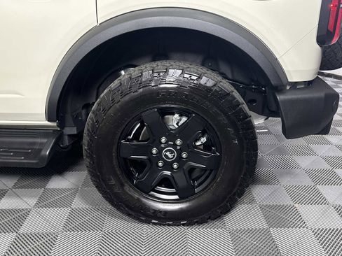 Used 2025 Ford Bronco Outer Banks image 23