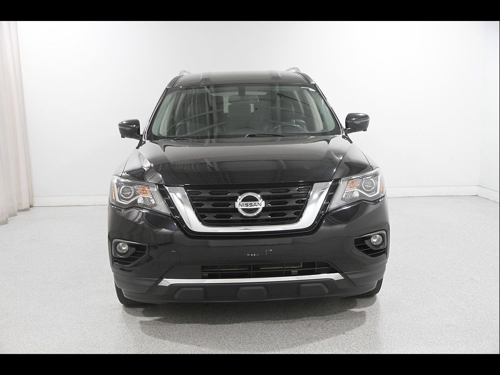 Used 2019 Nissan Pathfinder SL AWD/4WD image 2