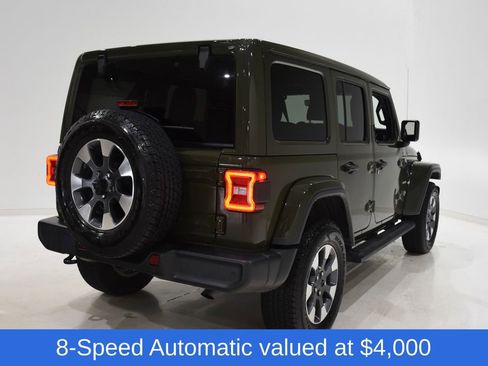 Used 2022 Jeep Wrangler Unlimited Sahara w/ LED Lighting Group AWD/4WD image 4
