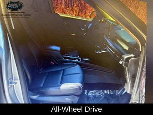 Used 2023 Lincoln Corsair AWD w/ Equipment Group 101A image 12