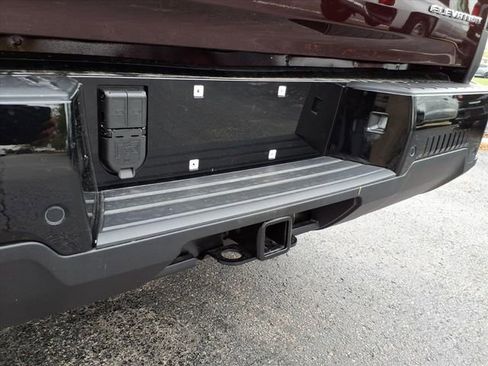 New 2026 GMC Sierra EV Elevation w/ Premium Package image 21