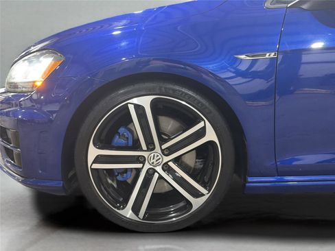 Used 2016 Volkswagen Golf R 4-Door AWD/4WD image 41