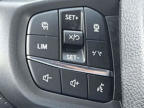 Used 2025 Ford Ranger Raptor AWD/4WD image 32