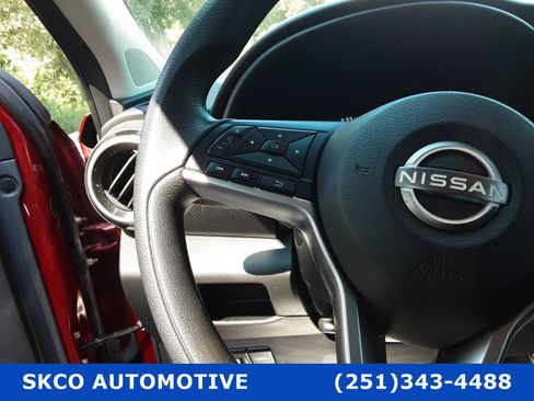 Used 2022 Nissan Kicks SV image 19