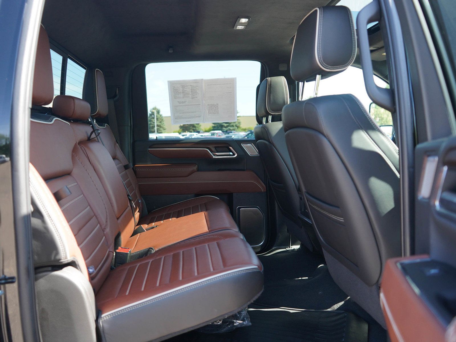 Used 2025 GMC Sierra 2500 Denali Ultimate AWD/4WD image 12