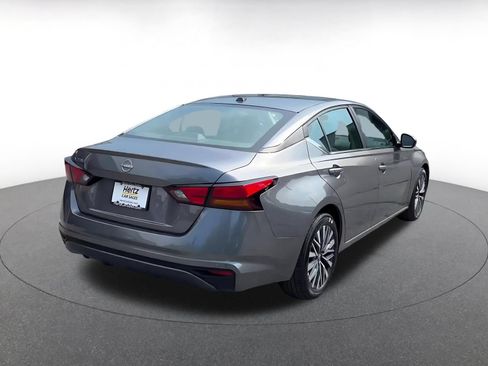 Used 2026 Nissan Altima 2.5 SV FWD image 14