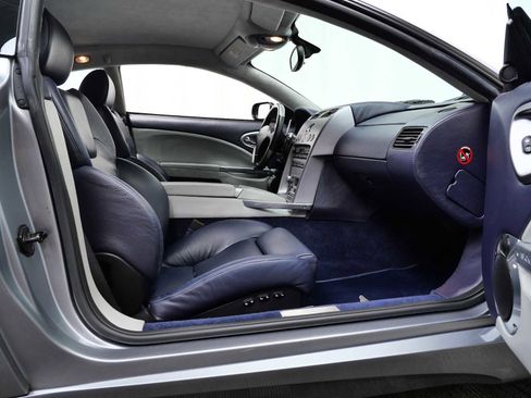 Used 2003 Aston Martin Vanquish image 12