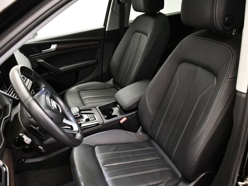 Certified 2023 Audi Q5 2.0T Premium Plus image 40