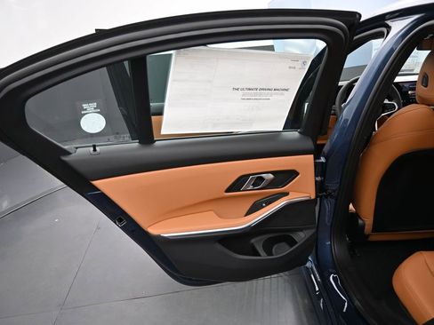 New 2026 BMW 330i Sedan w/ M Sport Package image 35