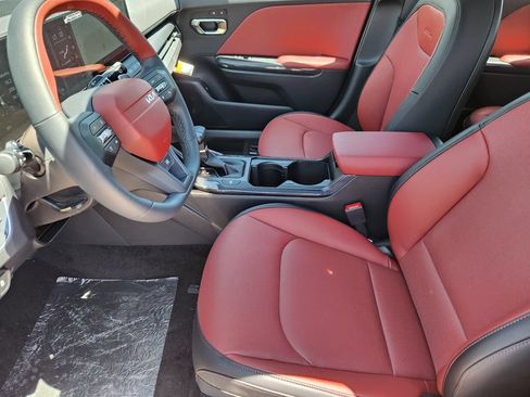 New 2026 Kia K4 GT-Line w/ GT-Line Premium Package FWD image 6