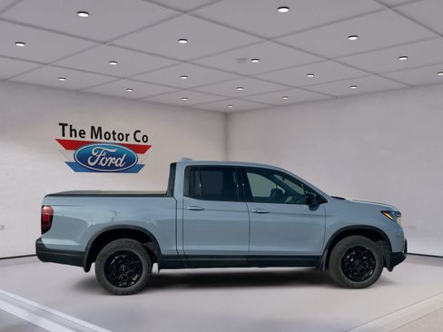 Used 2025 Honda Ridgeline Sport+ image 4